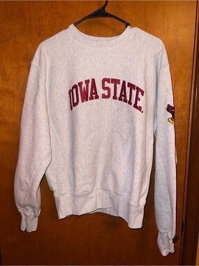Source Unknown Light Gray Crewneck with Cardinal Red Iowa State Arch